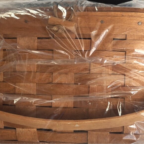 Longaberger 1991 Handmade Baske Wood bottom and top, EUC, REDUCED SHIPPING - Picture 8 of 8